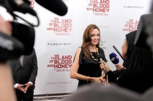 Angelina Jolie, U zemlji krvi i meda