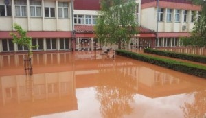 poplave, škola