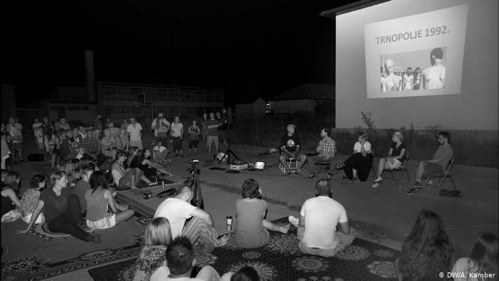 Noć u Trnopolju, jedna od aktivnosti Kvarta je održavanje radionice na mjestu nekadašnjeg logora.