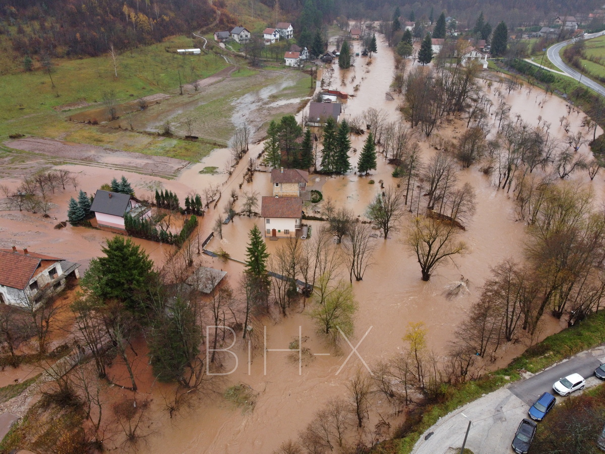 Poplave, rijeka, BiH. foto Ajdin Kamber