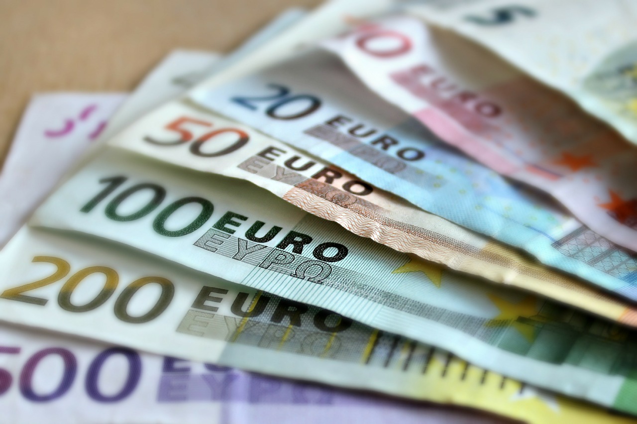 novac, euro, pixabay