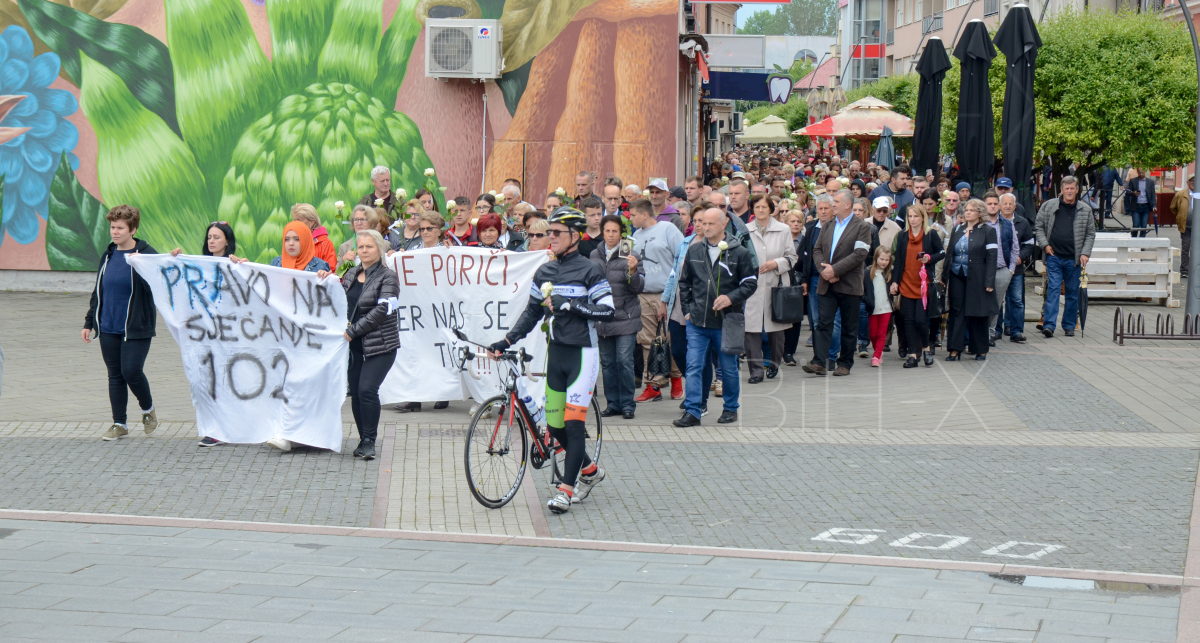 Dan bijelih traka, Prijedor, foto Ajdin Kamber
